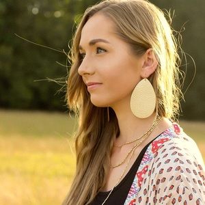 Good leather earrings
